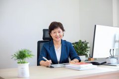 是位通俗教师都能跟上AI海潮